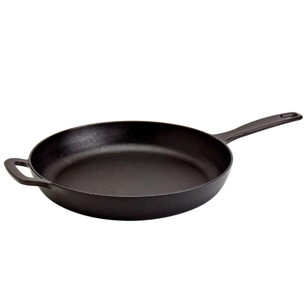 cast iron pan with long handle