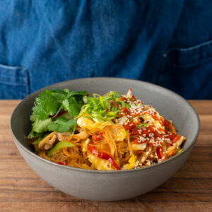 pad woon sen in grey bowl