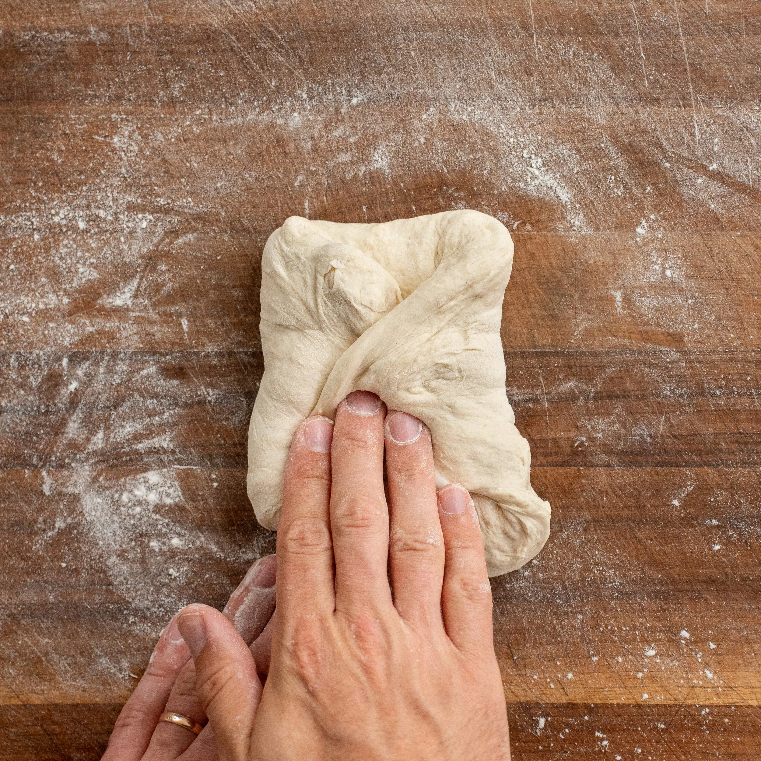 pre shaping pizza dough 